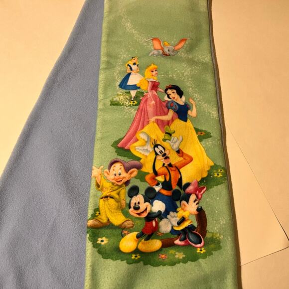 Disney Store Vintage Fleece Kids Scarf - Picture 2 of 2